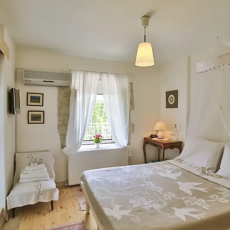 Zajazd My Stone - Special Category Çeşme