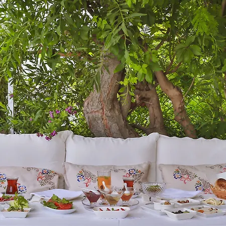 Zajazd My Stone - Special Category Çeşme