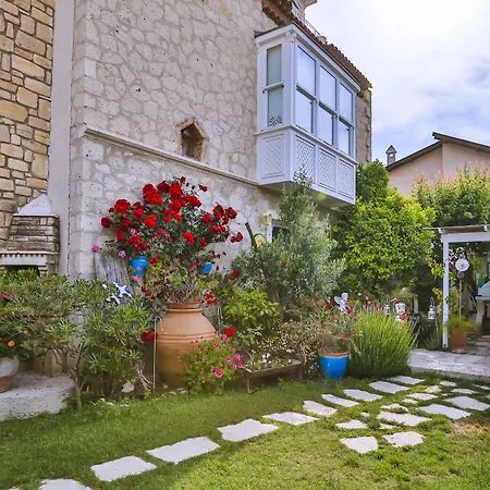 Zajazd My Stone - Special Category Çeşme